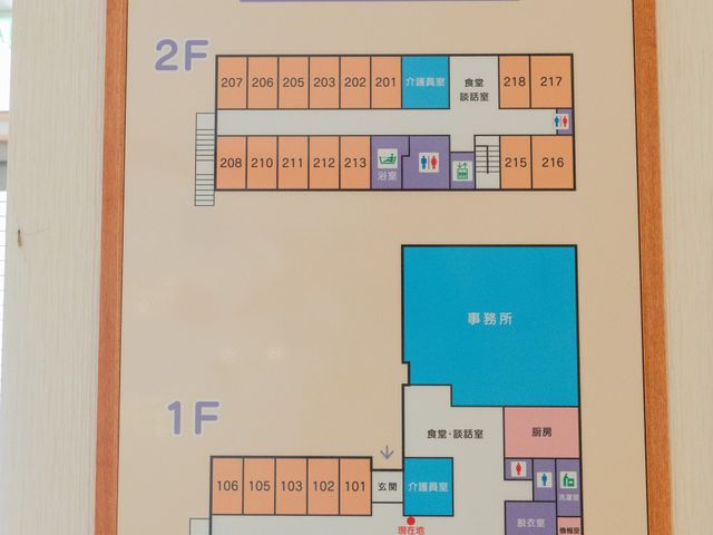館内案内板 掲示物 施設内のフロアマップです。各フロアのトイレやエレベーターの位置が一目で分かります。