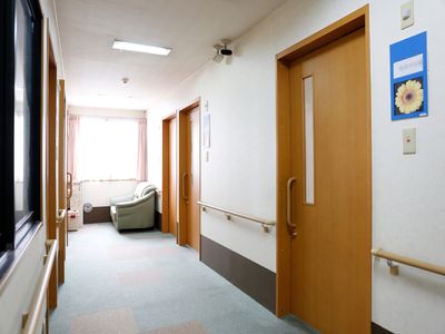 廊下と部屋の入口
