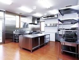 清潔なキッチンの様子