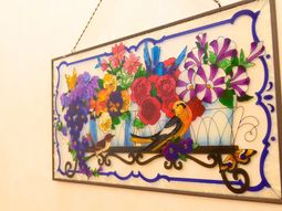 カラフルな壁掛けアート