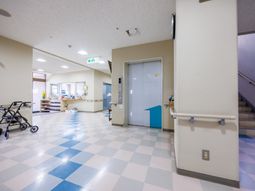 広々とした廊下
