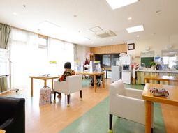 明るい共用スペース