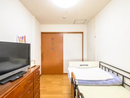 落ち着いた居室の様子
