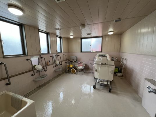介護スタッフの浴室