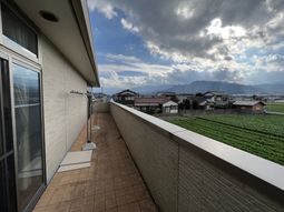 開放感のあるバルコニー
