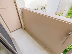 ベランダと観葉植物