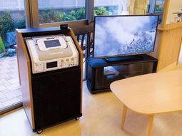 リハビリ機器とリラックス空間