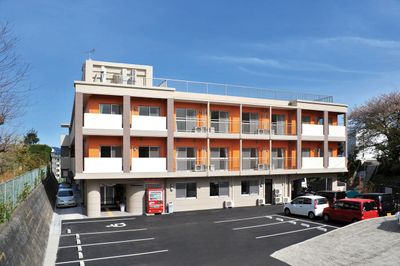立派な建物が並ぶ外観