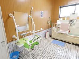 バリアフリー浴室設備