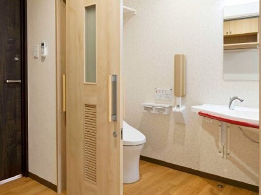 清潔感ある入居者用浴室