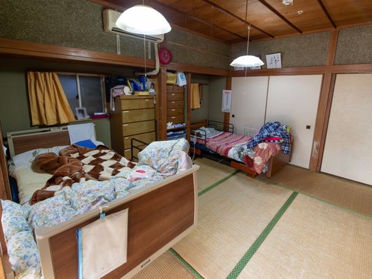 和室の居室風景
