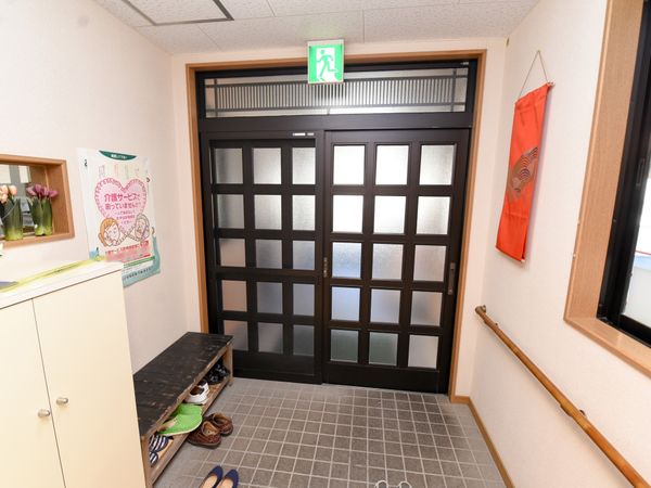 和風のエントランス