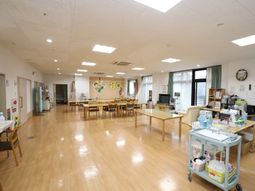 多機能な広々共用スペース