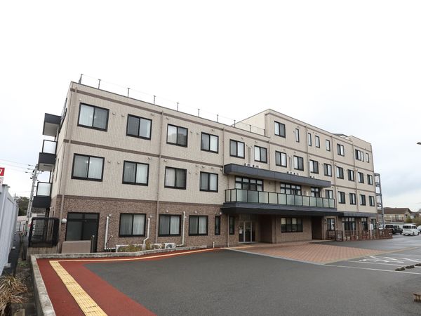 清潔感ある施設の外観