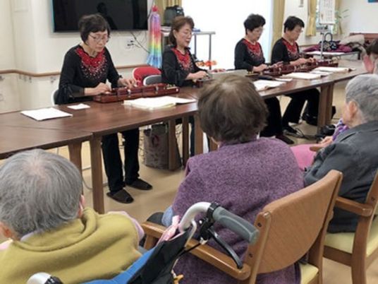 活動中の多目的室