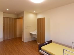 明るく広々居室