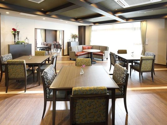 落ち着いた雰囲気ダイニング