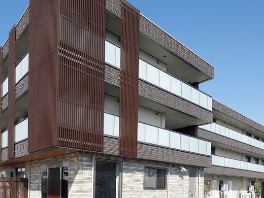 モダンな建築の外観