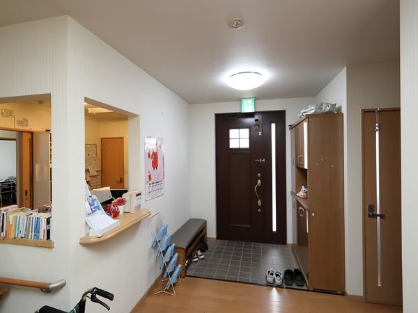 清潔な廊下の風景