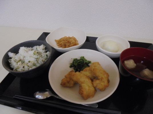 和食の昼食セット