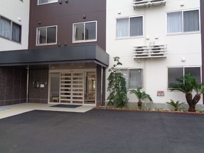 清潔感のあるエントランス
