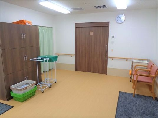 明るく広い空間の多目的室