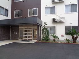 清潔なエントランス風景