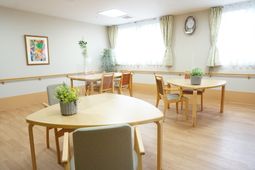 明るいダイニングルーム