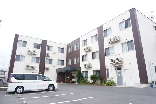 清潔な建物の外観