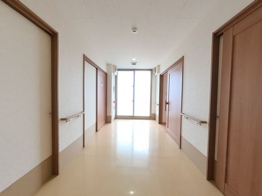 明るい廊下