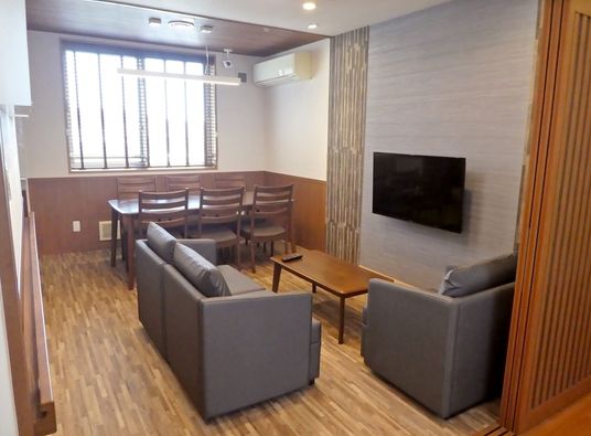 居室の装飾と配置
