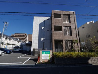 都市型施設の外観