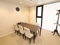 落ち着いたダイニングスペース