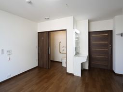 清潔感のある居室内観