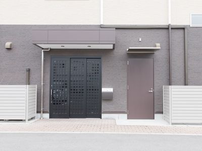 建物のエントランス部分