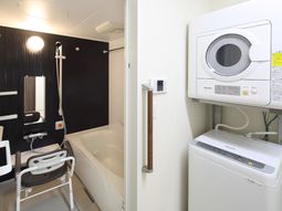 清潔感ある浴室空間