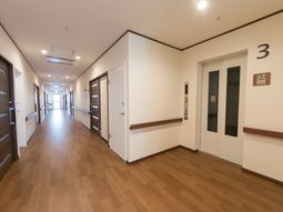 清潔な廊下の風景