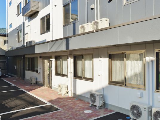 整った外観の建物
