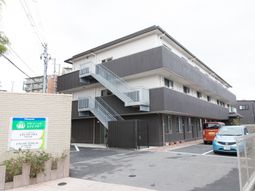 清潔感のある建物外観