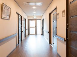 温かみのある廊下