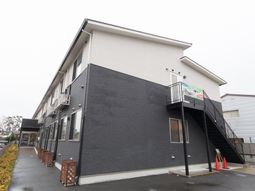 モダンな建物の外観