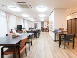 共有ダイニングスペース