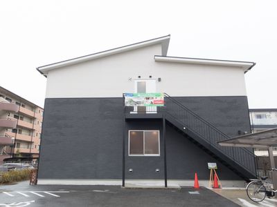 現代的な建物の外観