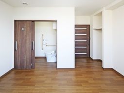 清潔な居室とトイレ