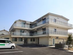 清潔感ある建物の外観