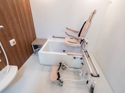 バリアフリー浴室設備