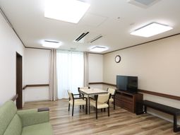 居室の内装と備品配置