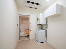 清潔な洗濯室の一角