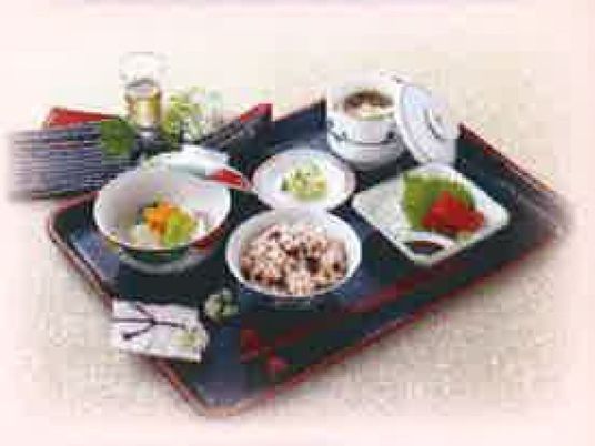 和風の配膳セット