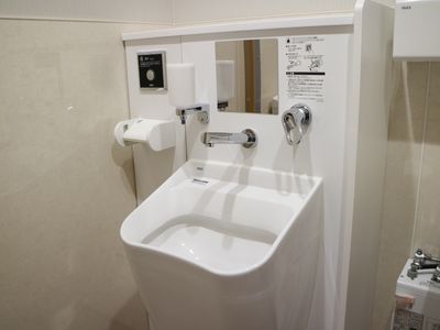 バリアフリー設計の洗面台